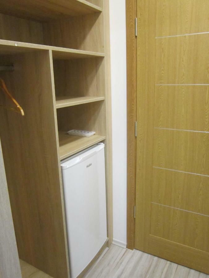 白船水上健身俱乐部住宿加早餐旅馆 杰尔 外观 照片